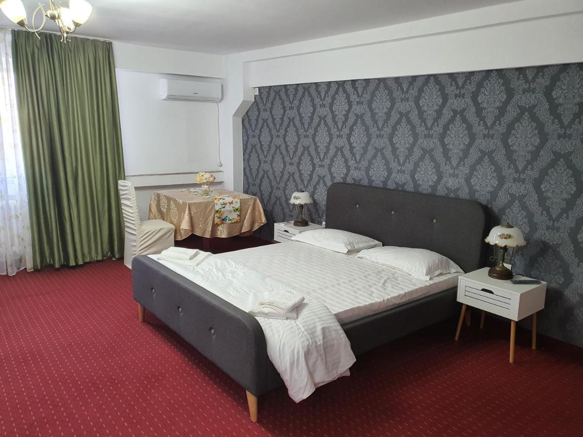Bon Ton Residence Drobeta Turnu Severin Esterno foto