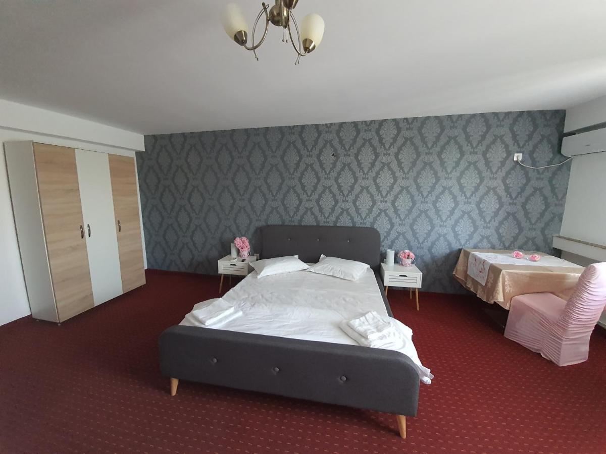 Bon Ton Residence Drobeta Turnu Severin Esterno foto