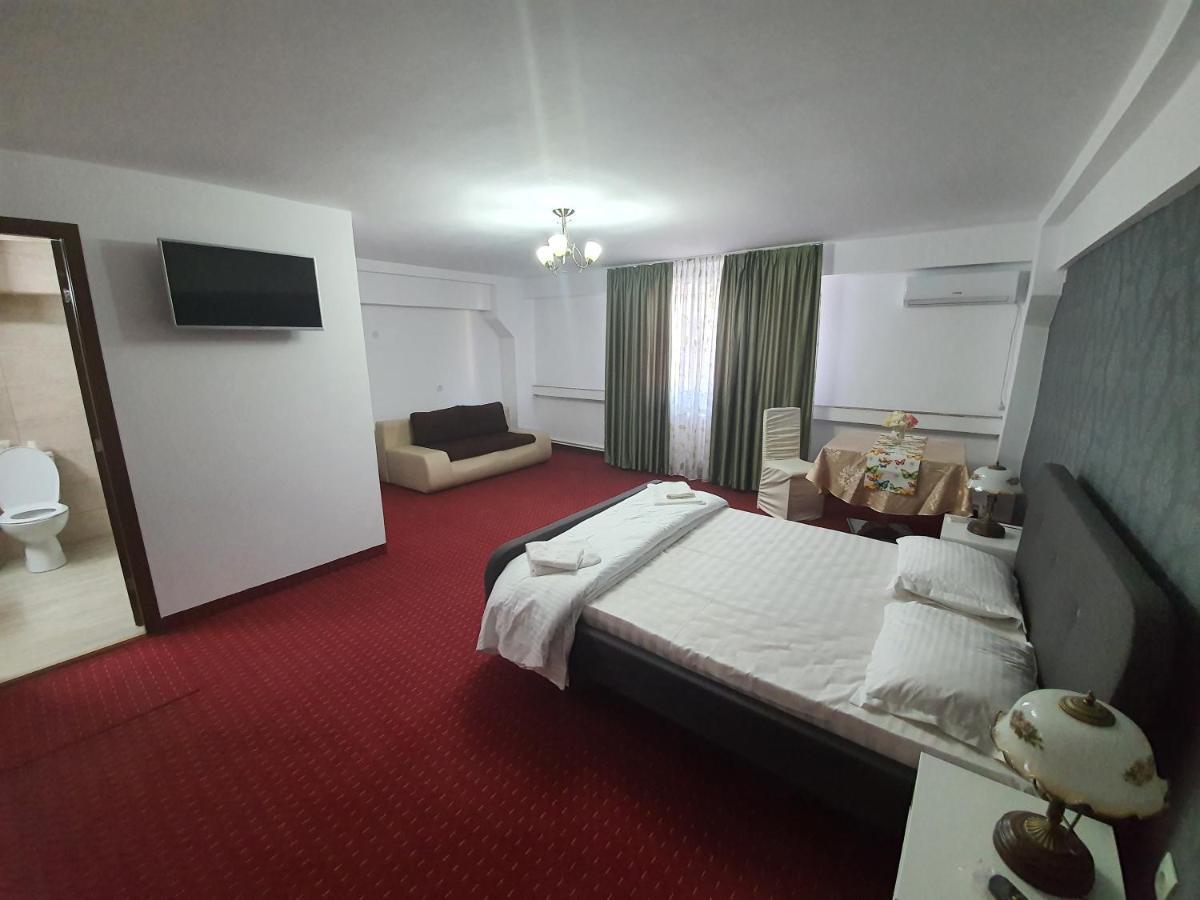 Bon Ton Residence Drobeta Turnu Severin Esterno foto